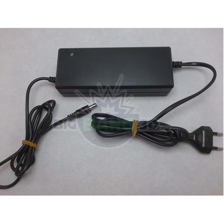 12V 10A Masa Tipi Adaptör